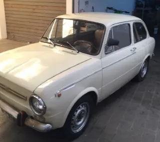 Foto 3 di 7: FIAT 850 Special 