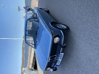 Foto 3 di 9: BMW 1602 Saloon 