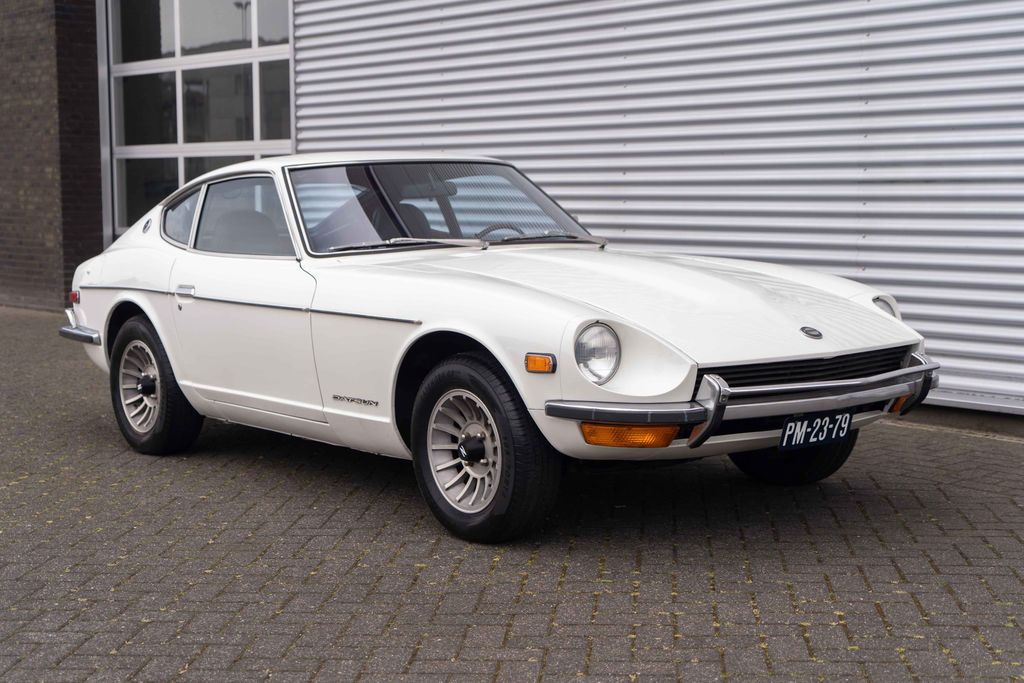 DATSUN 240Z