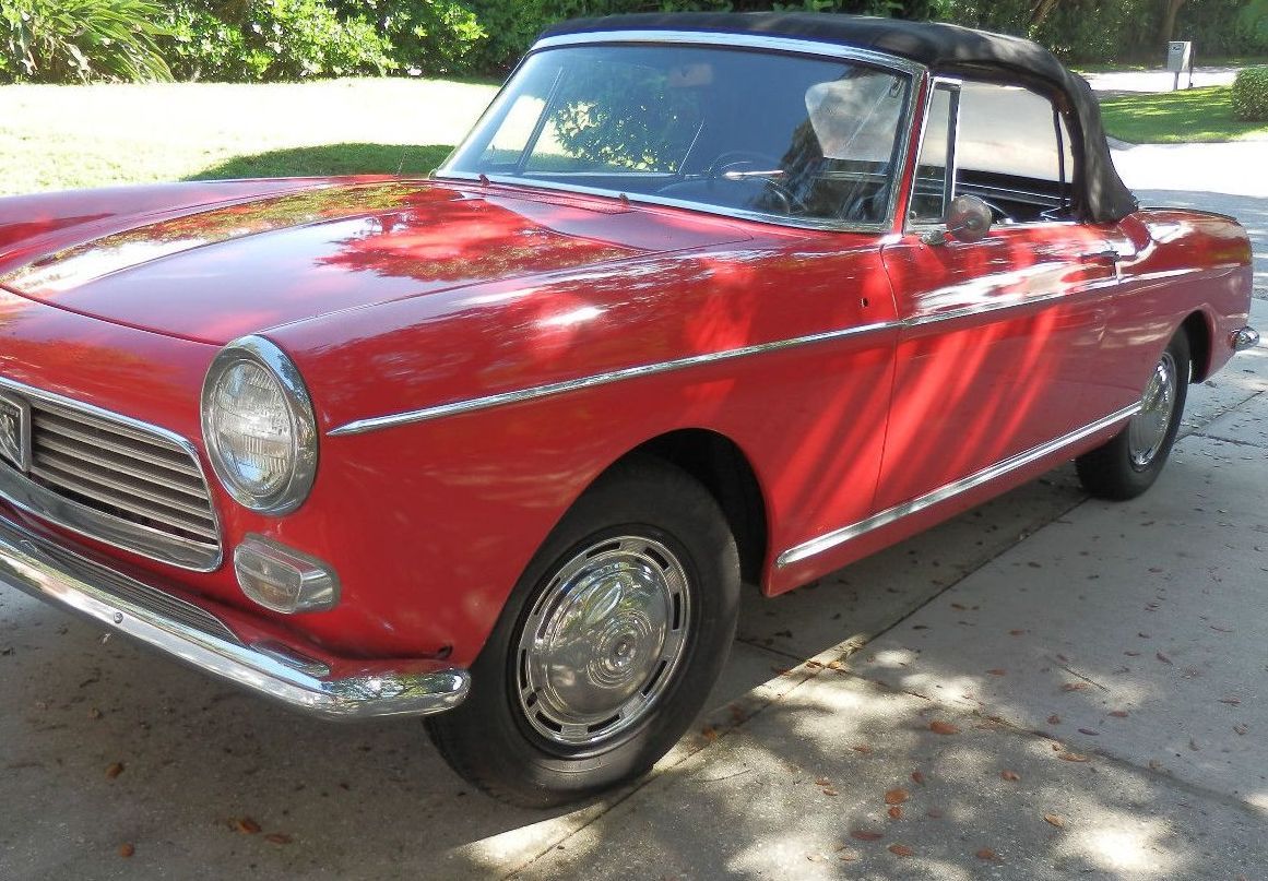 PEUGEOT 404  