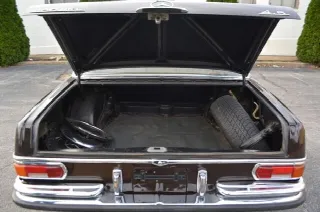 Foto 3 di 5: MERCEDES-BENZ 300  
