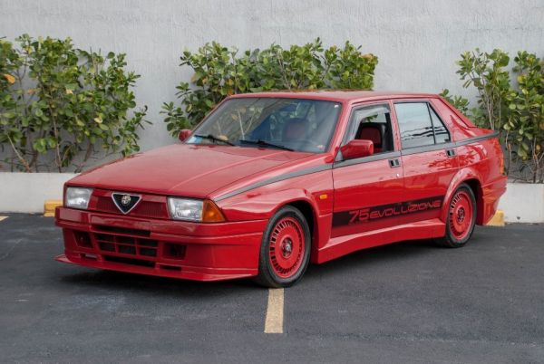 ALFA ROMEO 75 Evoluzione 