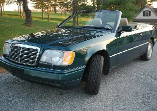 Foto 1 di 6: MERCEDES-BENZ E320 