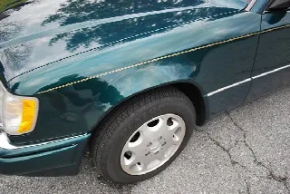 Foto 2 di 6: MERCEDES-BENZ E320 