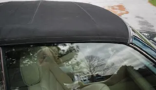 Foto 4 di 6: MERCEDES-BENZ E320 
