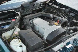 Foto 6 di 6: MERCEDES-BENZ E320 