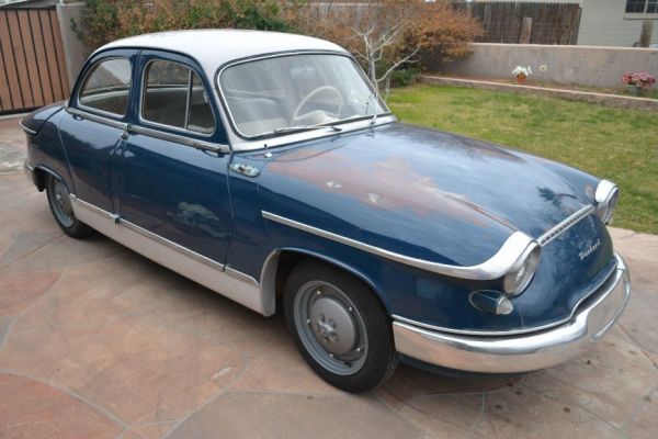 PANHARD PL17 