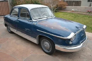 Foto 1 di 6: PANHARD PL17 