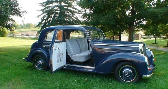 MERCEDES-BENZ 220  