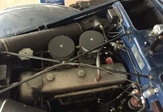 Foto 8 di 8: MERCEDES-BENZ 220  