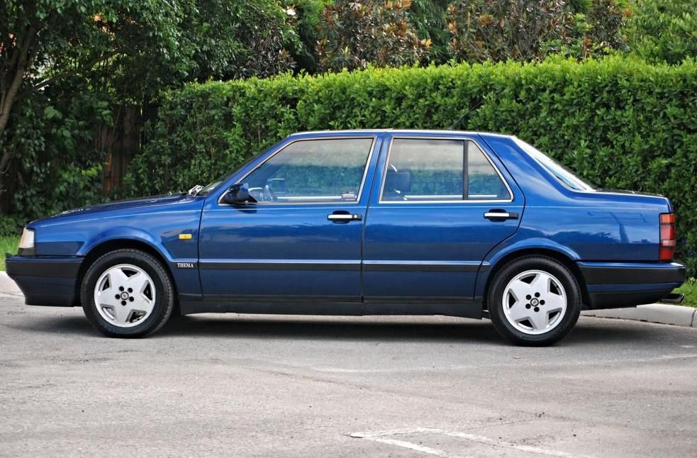 LANCIA Thema  