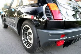 Foto 2 di 7: RENAULT R5Turbo 
