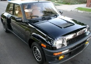 Foto 3 di 7: RENAULT R5Turbo 