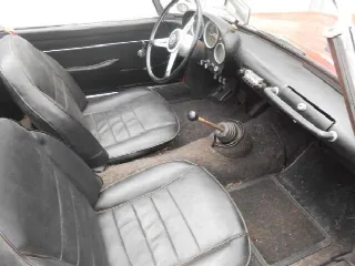 Foto 3 di 5: ALFA ROMEO 2000 Touring - progetto di restauro