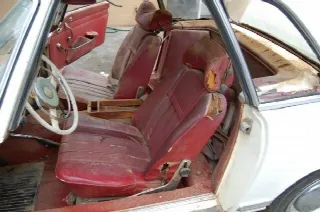 Foto 2 di 10: MERCEDES-BENZ 230SL 