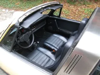 Foto 2 di 3: PORSCHE 911 Carrera 