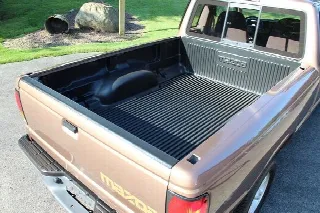 Foto 5 di 6: MAZDA B3000 