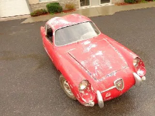 Foto 1 di 6: FIAT Abarth necessita di restauro 