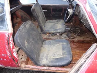 Foto 3 di 6: FIAT Abarth necessita di restauro 