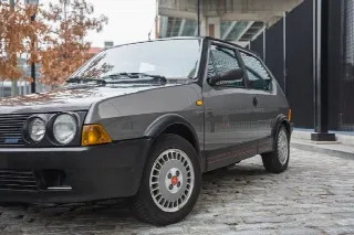 Foto 3 di 6: FIAT Ritmo  