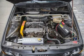 Foto 6 di 6: FIAT Ritmo  