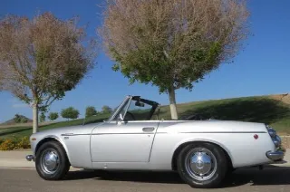 Foto 2 di 6: DATSUN SPL 1600 Fairlady 