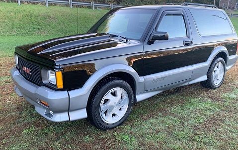 GMC Typhoon  