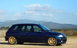 Foto 1 di 6: RENAULT Clio Williams 
