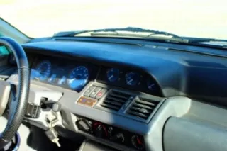 Foto 4 di 6: RENAULT Clio Williams 