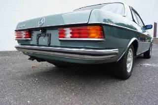 Foto 4 di 6: MERCEDES-BENZ 280CE 