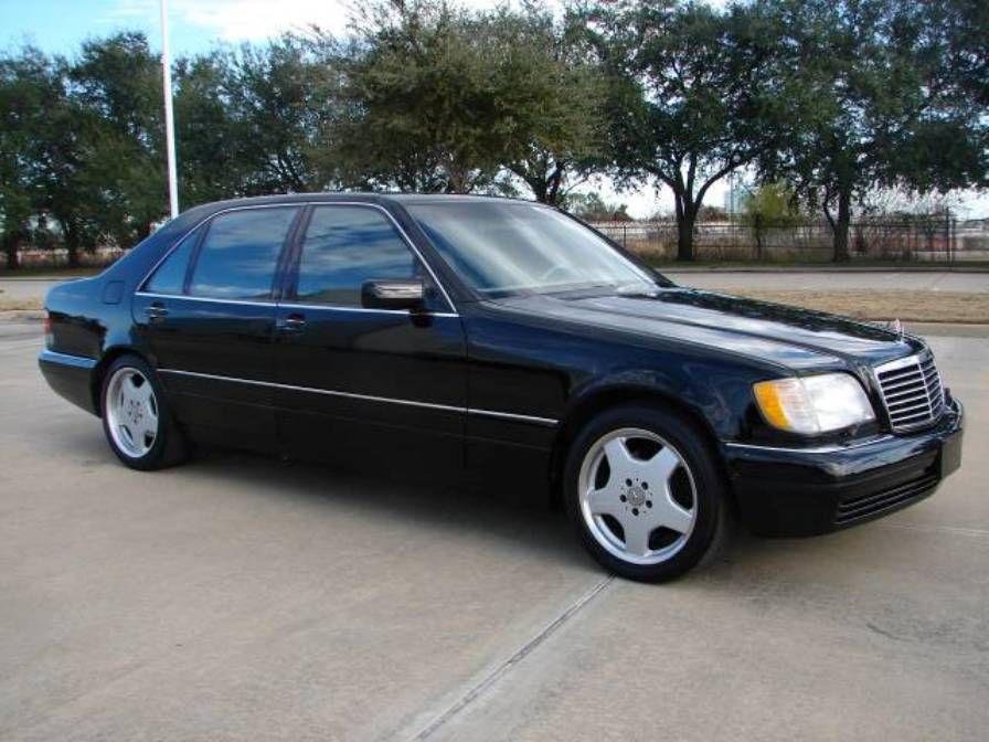 MERCEDES-BENZ S500  