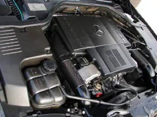 Foto 5 di 6: MERCEDES-BENZ S500  