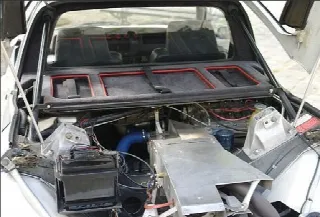 Foto 6 di 7: PEUGEOT 205 