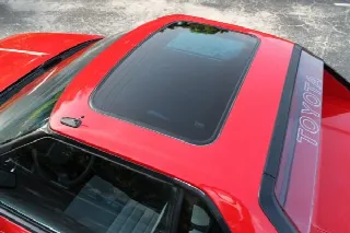 Foto 2 di 6: TOYOTA MR 2 
