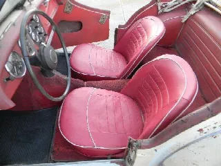 Foto 3 di 8: TRIUMPH TR3A  