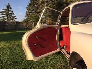 Foto 5 di 7: SUBARU 360  