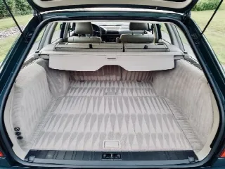 Foto 6 di 6: BMW 525  