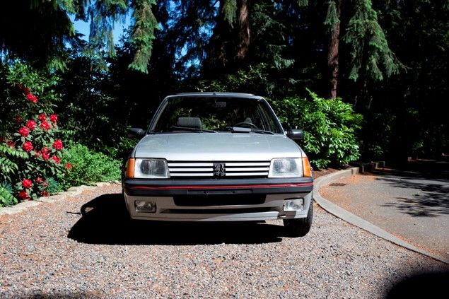PEUGEOT 205 Gti 