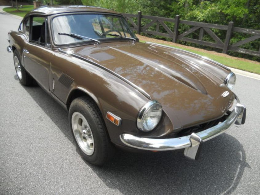 TRIUMPH GT6  