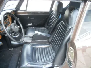 Foto 4 di 6: TRIUMPH GT6  