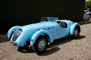 Foto 2 di 8: HEALEY Silverstone Convertible 