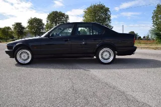 Foto 10 di 11: BMW 5 Series (1988-1995) EUROPA  