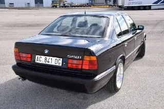 Foto 11 di 11: BMW 5 Series (1988-1995) EUROPA  