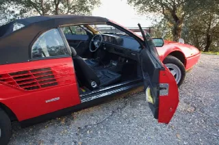 Foto 8 di 13: FERRARI mondial 3.2 cabriolet 