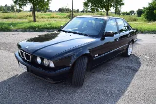 Foto 5 di 11: BMW 5 Series (1988-1995) EUROPA  