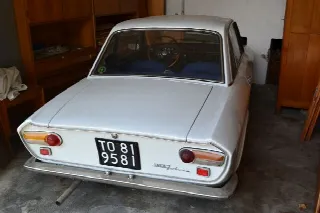 Foto 3 di 8: LANCIA Fulvia Coupè I serie leva lunga  