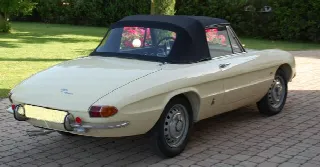 Foto 5 di 10: ALFA ROMEO Spider osso di seppia 