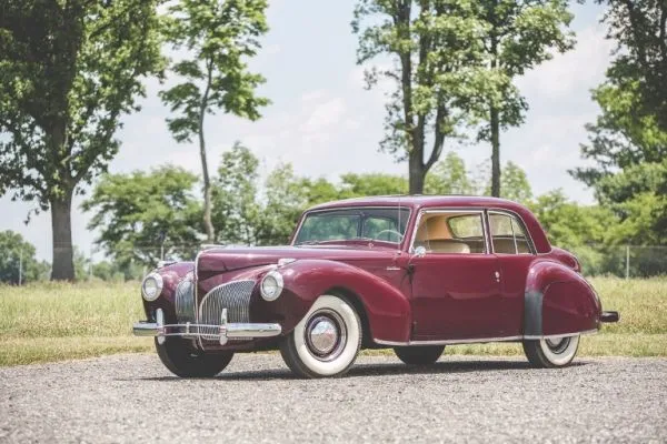 LINCOLN Continental  