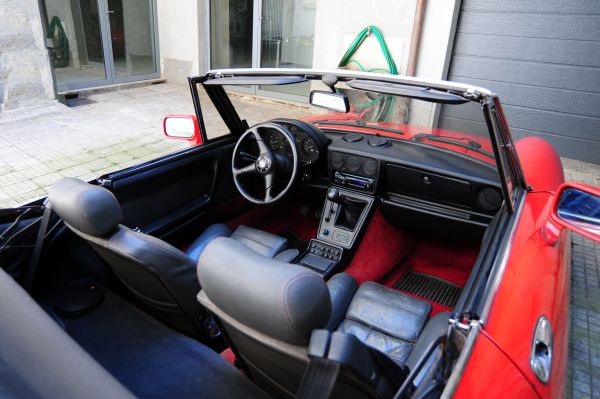 ALFA ROMEO Spider 2000cc. Injection. Versione America Quadrifoglio verde