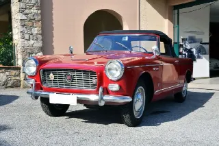 Foto 3 di 44: LANCIA Appia Convertibile Vignale 2a serie conservata 